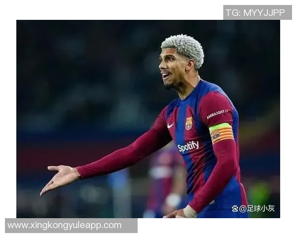 卡拉格直言阿劳霍表现不佳巴萨若想进步需考虑出售他 卡拉格直言阿劳霍表现不佳巴萨若想进步需考虑出售他