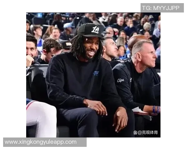 小卡为季后赛强度训练一个月挑战身体极限展现决心与毅力 小卡为季后赛强度训练一个月挑战身体极限展现决心与毅力